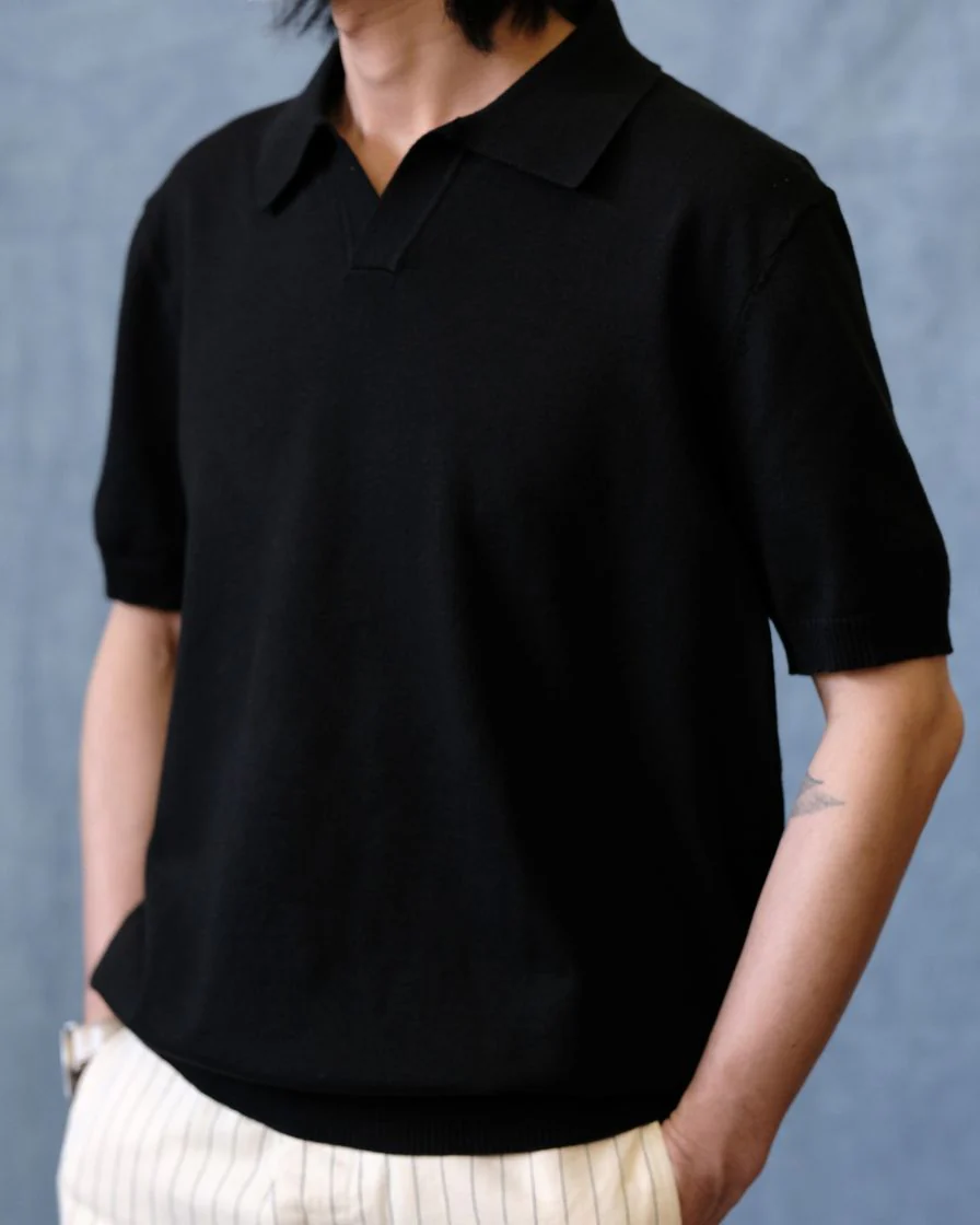 Buttonless Polo Shirt - Image 4