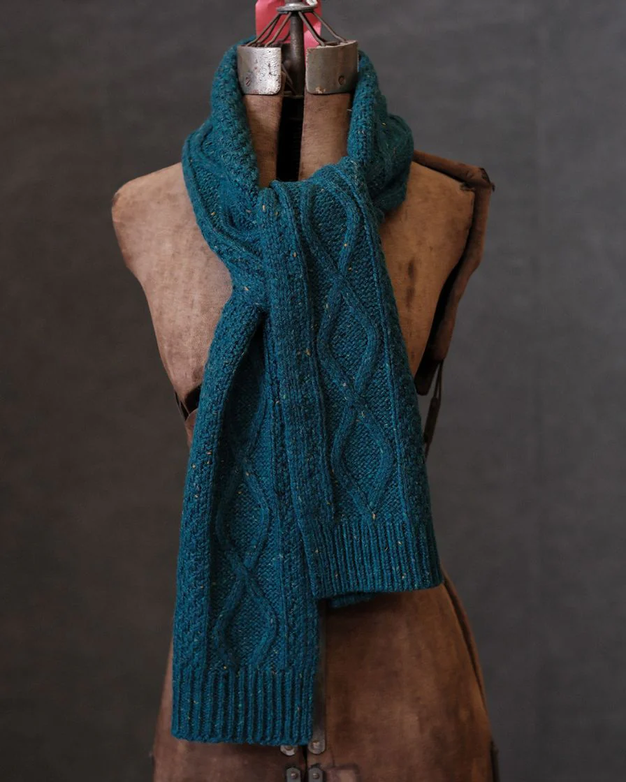 Cable Knitting Scarf Felted Yarn - Image 9