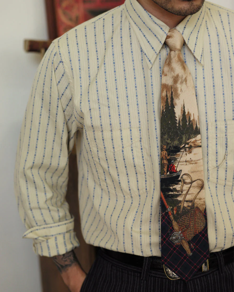 80's Worsted Wool Tie 'Fly-fishing Painting' - Image 5