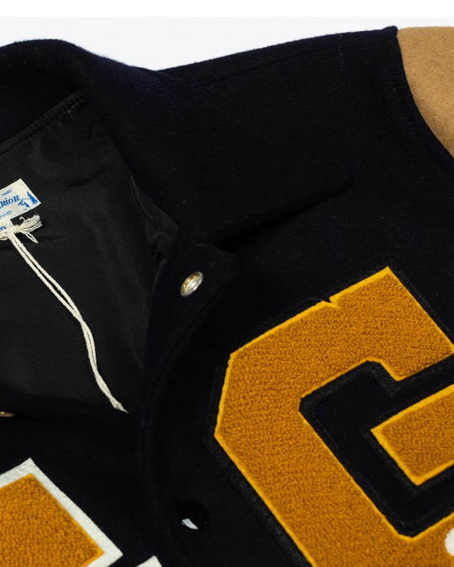 Varsity jacket Letter "G" - Image 5