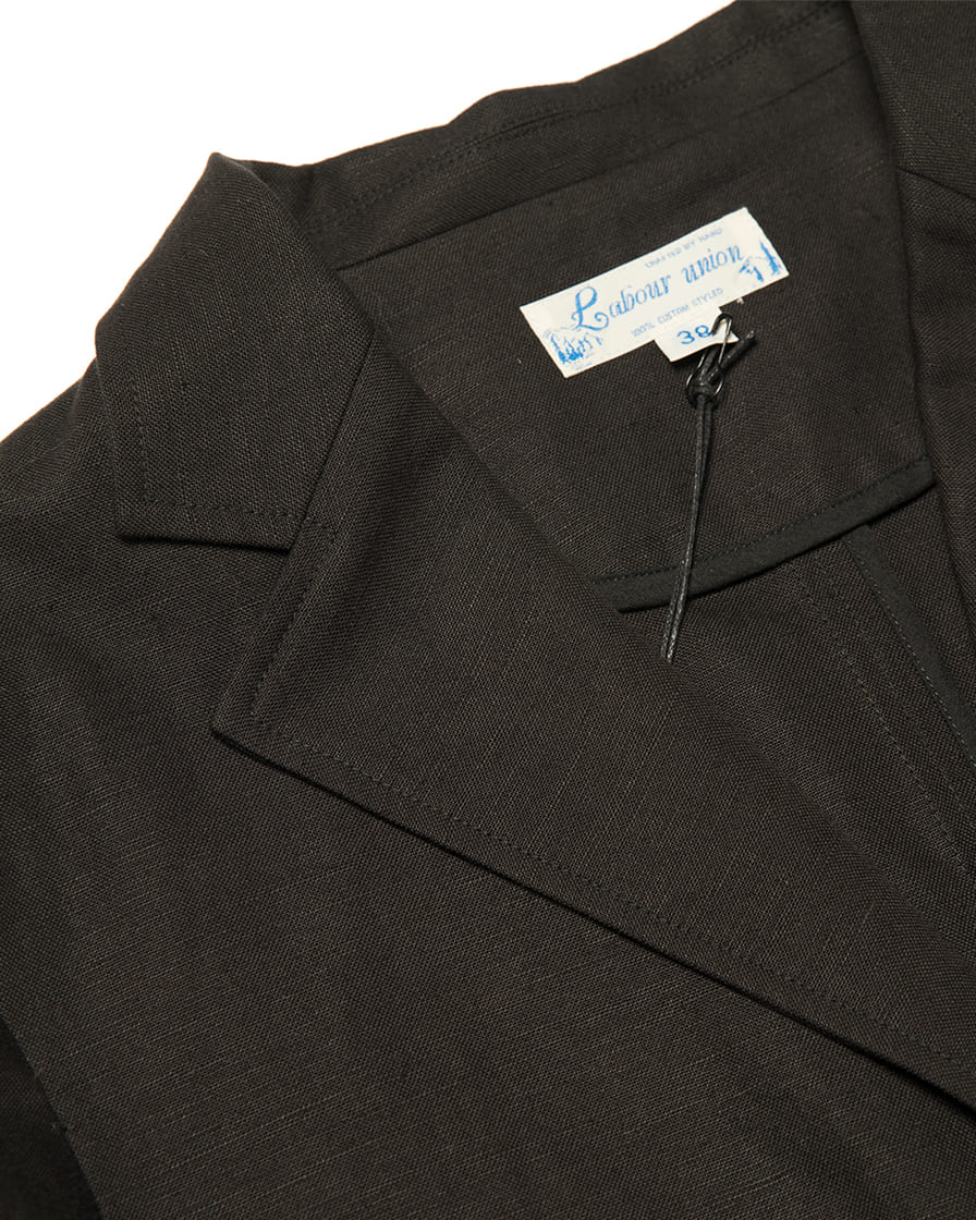 Gorge Lapel Two Button Linen Blazer - Image 12