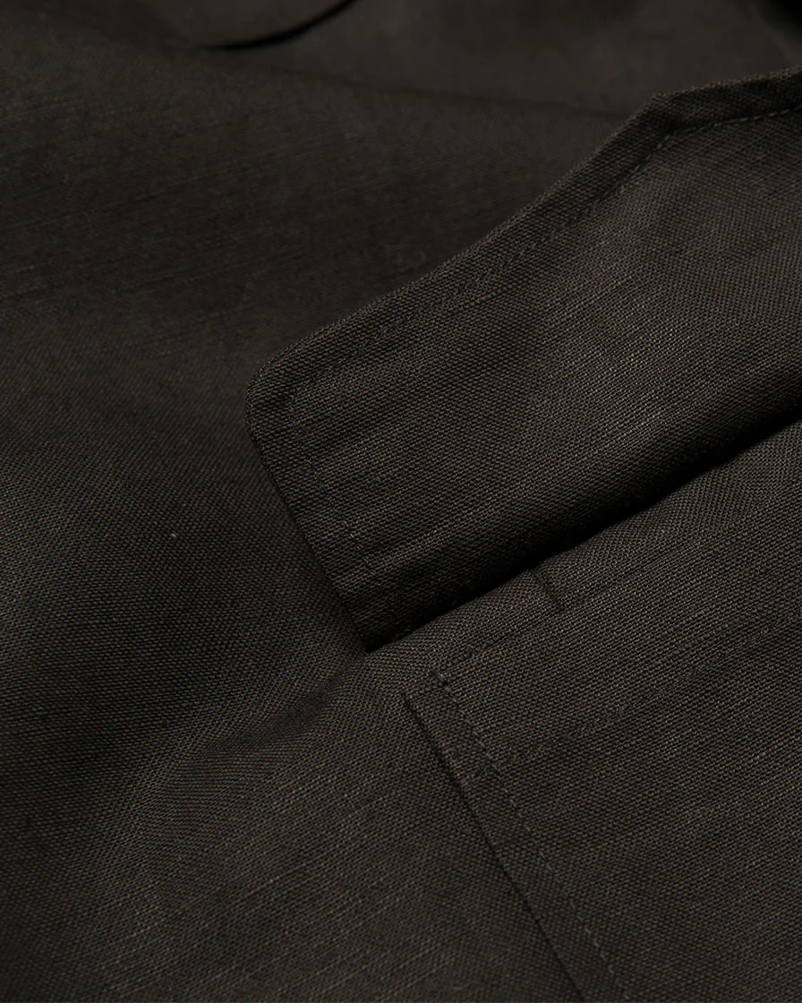 Gorge Lapel Two Button Linen Blazer - Image 6