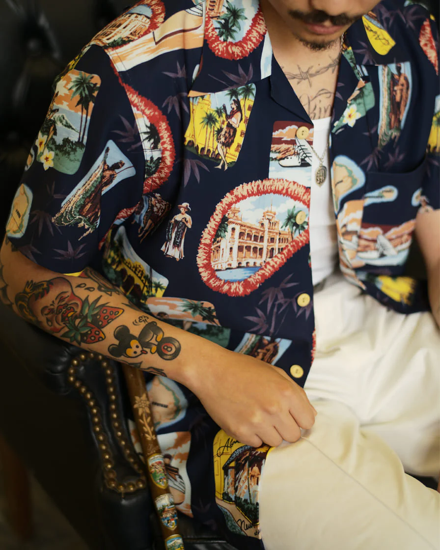 Voyager Aloha Shirt - Image 5