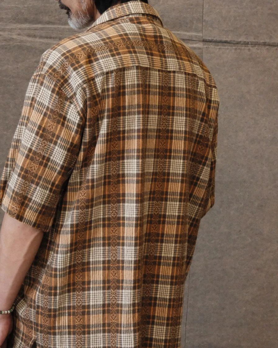 Plaided Guayabera Shirt - Image 10