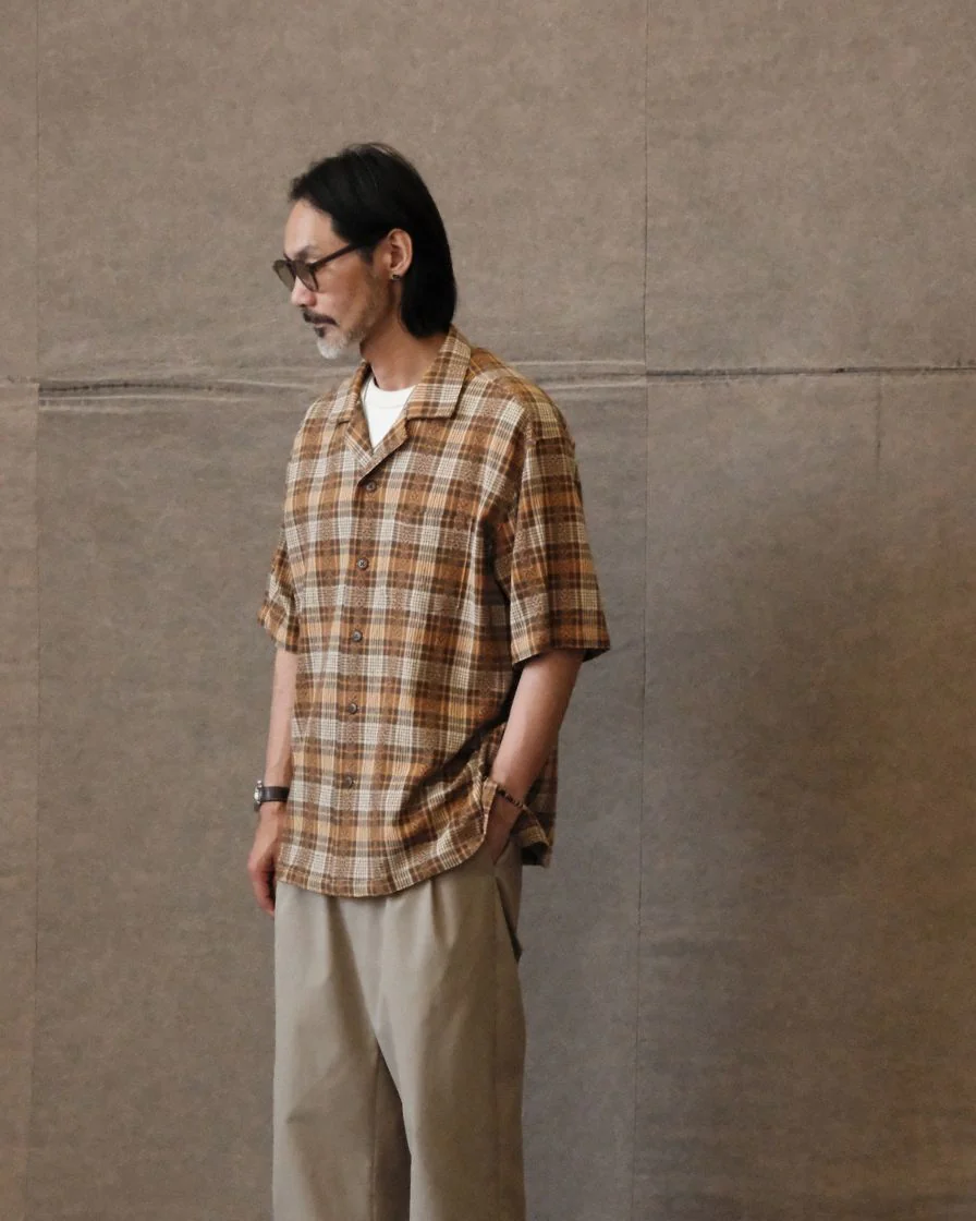 Plaided Guayabera Shirt - Image 7