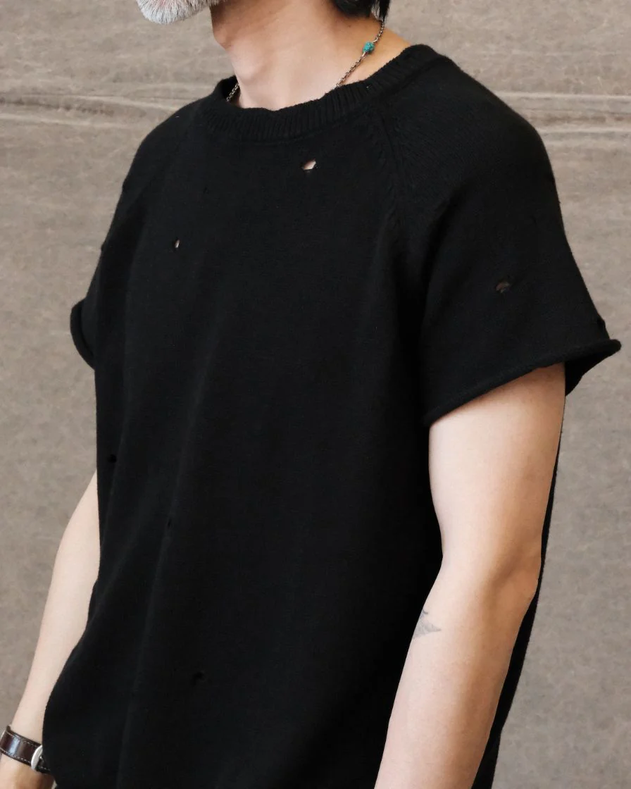 Ripped Hole T-shirt - Image 7