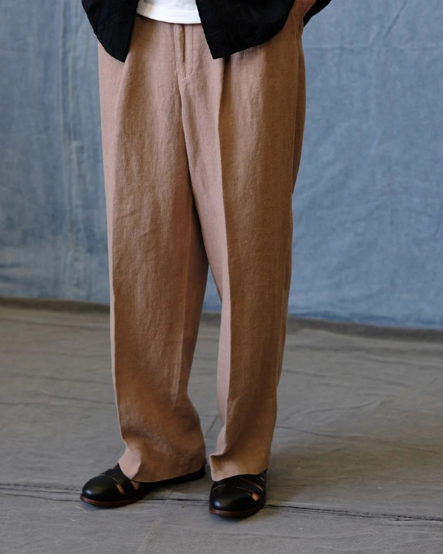 Pleated Linen Trouser - Image 11