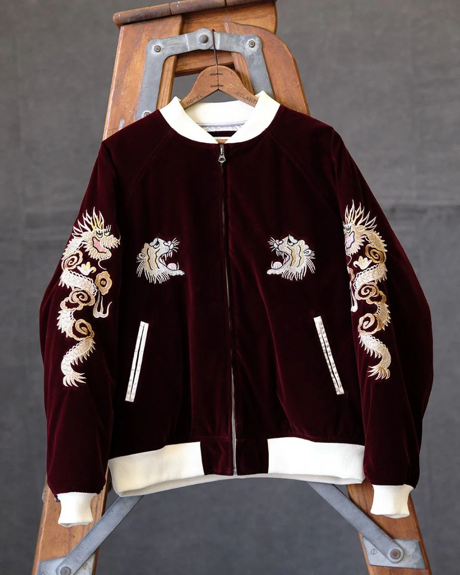 Quilted Souvenir Valvet Jacket Tiger&Dragon Embroidery - Image 12