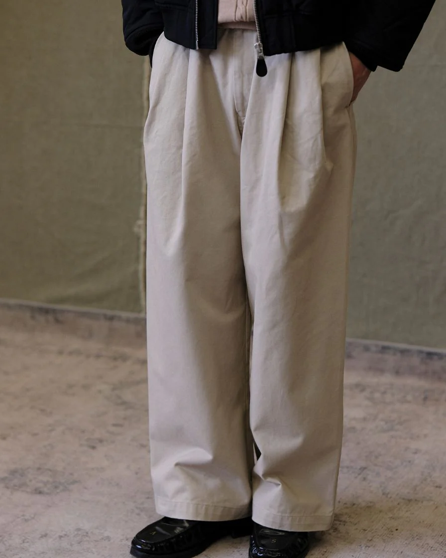 Strapped Pleated Chino Pima Cotton - Image 4
