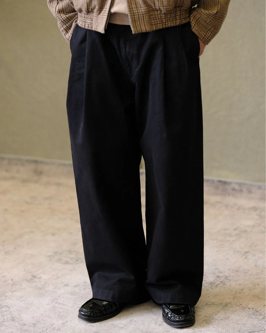 Strapped Pleated Chino Pima Cotton - Image 8