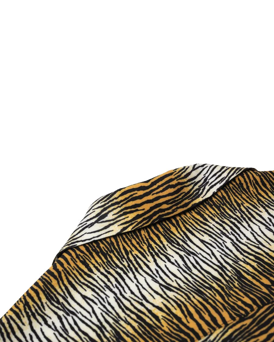 Tiger Pattern Printed Aloha Shirt - Image 9