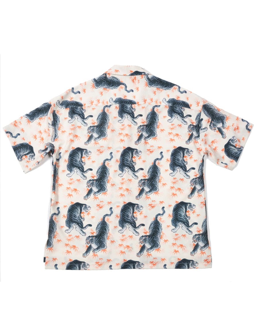 Tiger Printed Aloha Shirt - Image 9