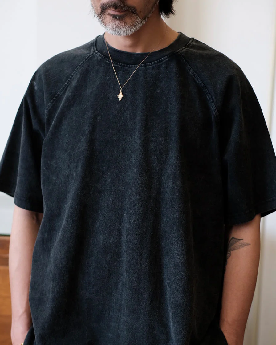 Wax-dyed T-shirts - Image 11